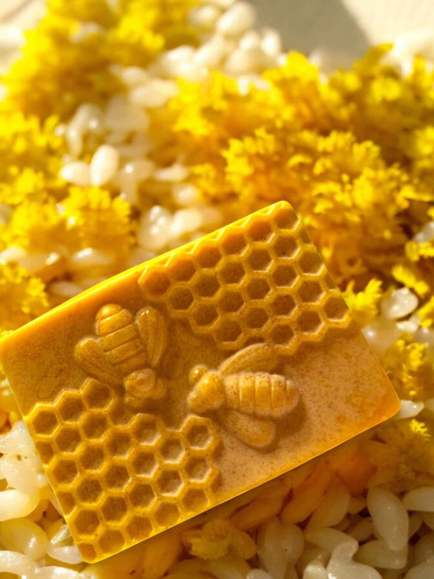 Rice, Oatmeal, Potato and Lemon Clarifying Soap (4.3oz)